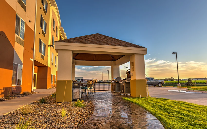 2018 03 Pacific Inns Managed Candlewood Suites Wins Ihg Quality Excellence Award 2