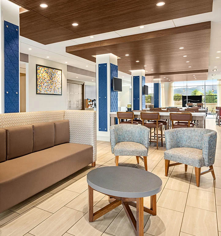 Holiday Inn Express And Suites Ukiah California Portfolio Pacific Inns Large