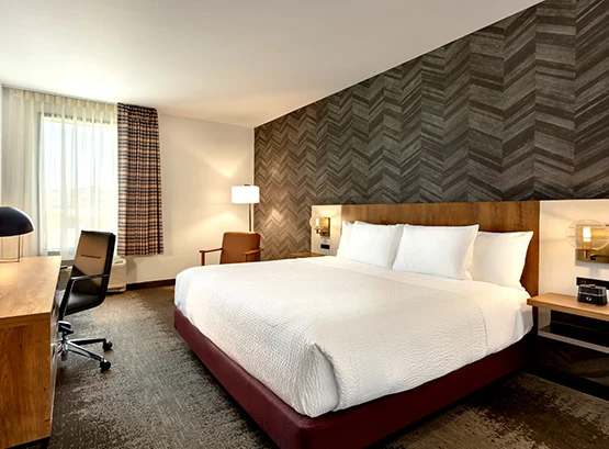 La Quinta Inn Suites Santa Rosa Sonoma California Portfolio Pacific Inns Thumbnail